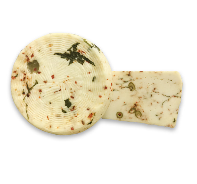 pecorino fresco con rucola peperoncino olive